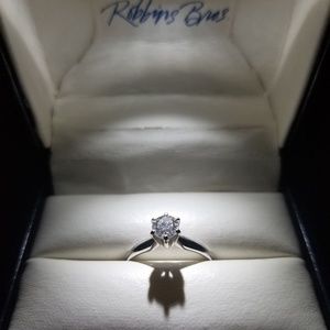 14kt  White Gold Diamond Ring  (1/2ct)